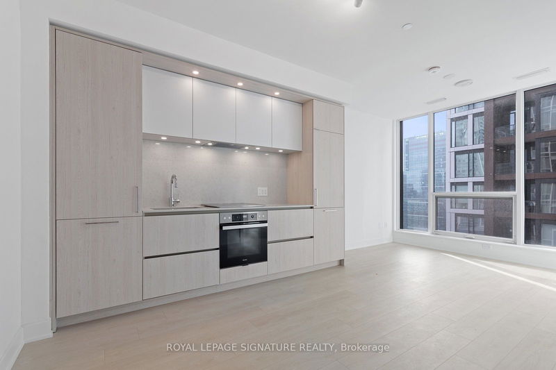 35 Mercer St, unit 2711 for rent