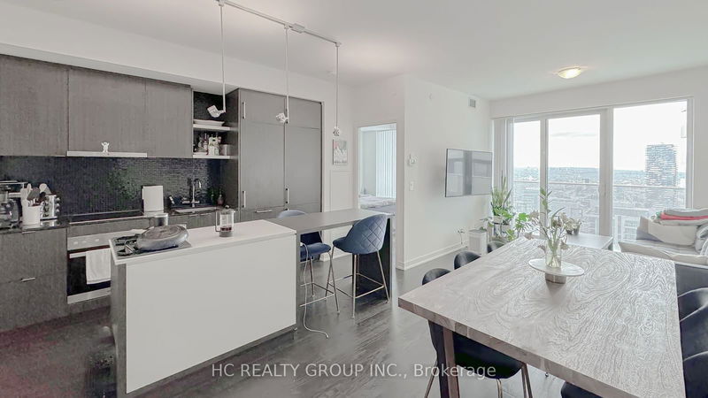 100 Harbour St, unit 6506 for sale