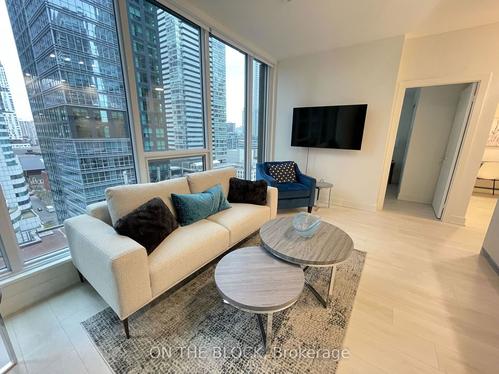 35 Mercer St, unit 1312 for rent