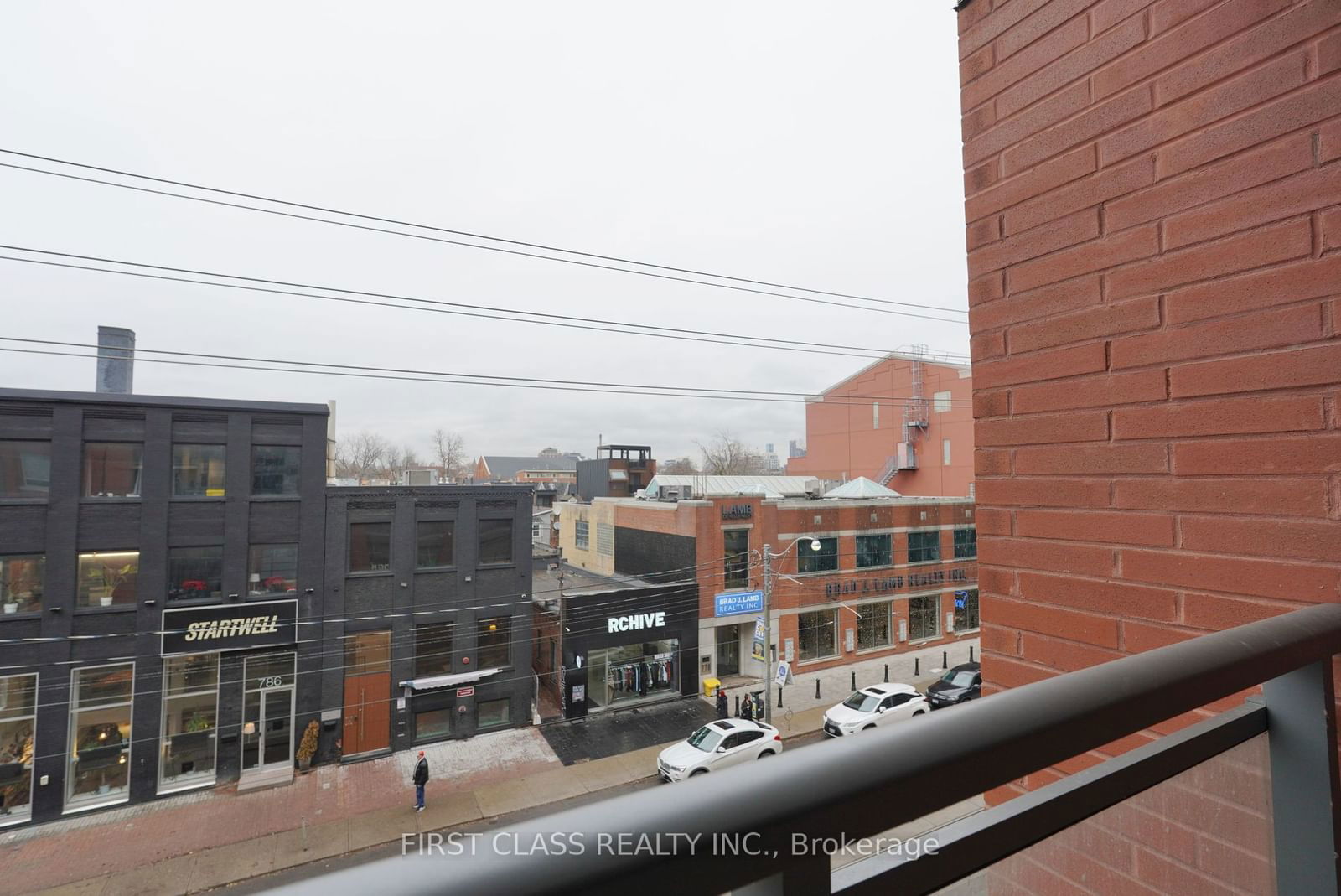 775 King St W, unit 316 for rent