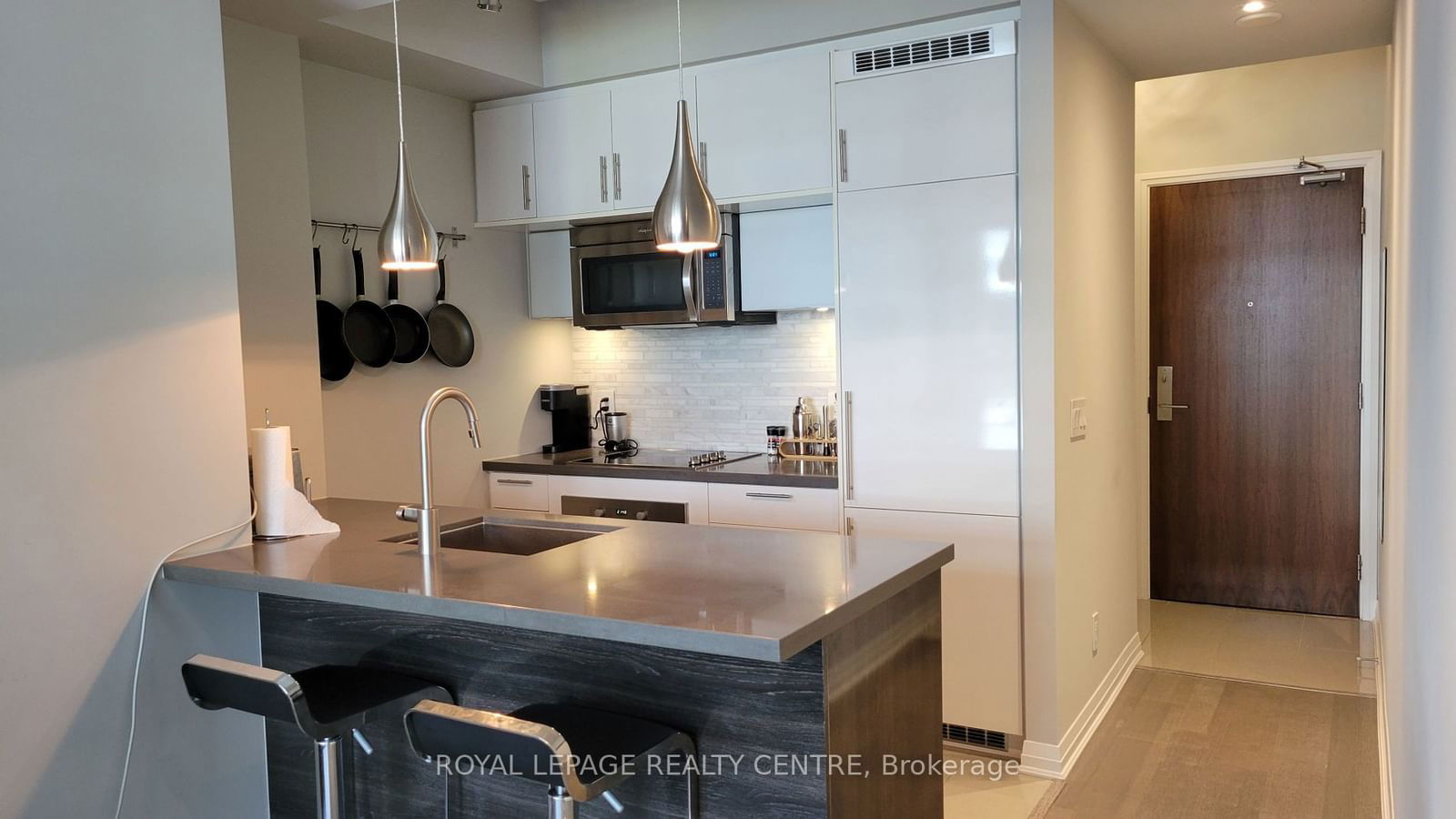 8 Mercer St, unit 518 for rent