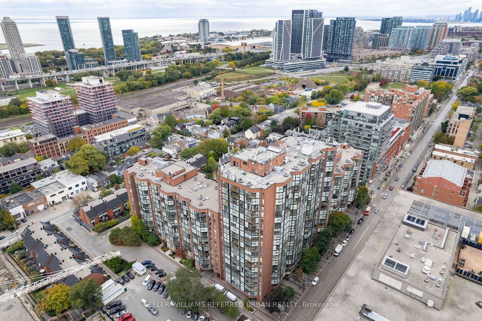 705 King St W, unit 1006 for sale