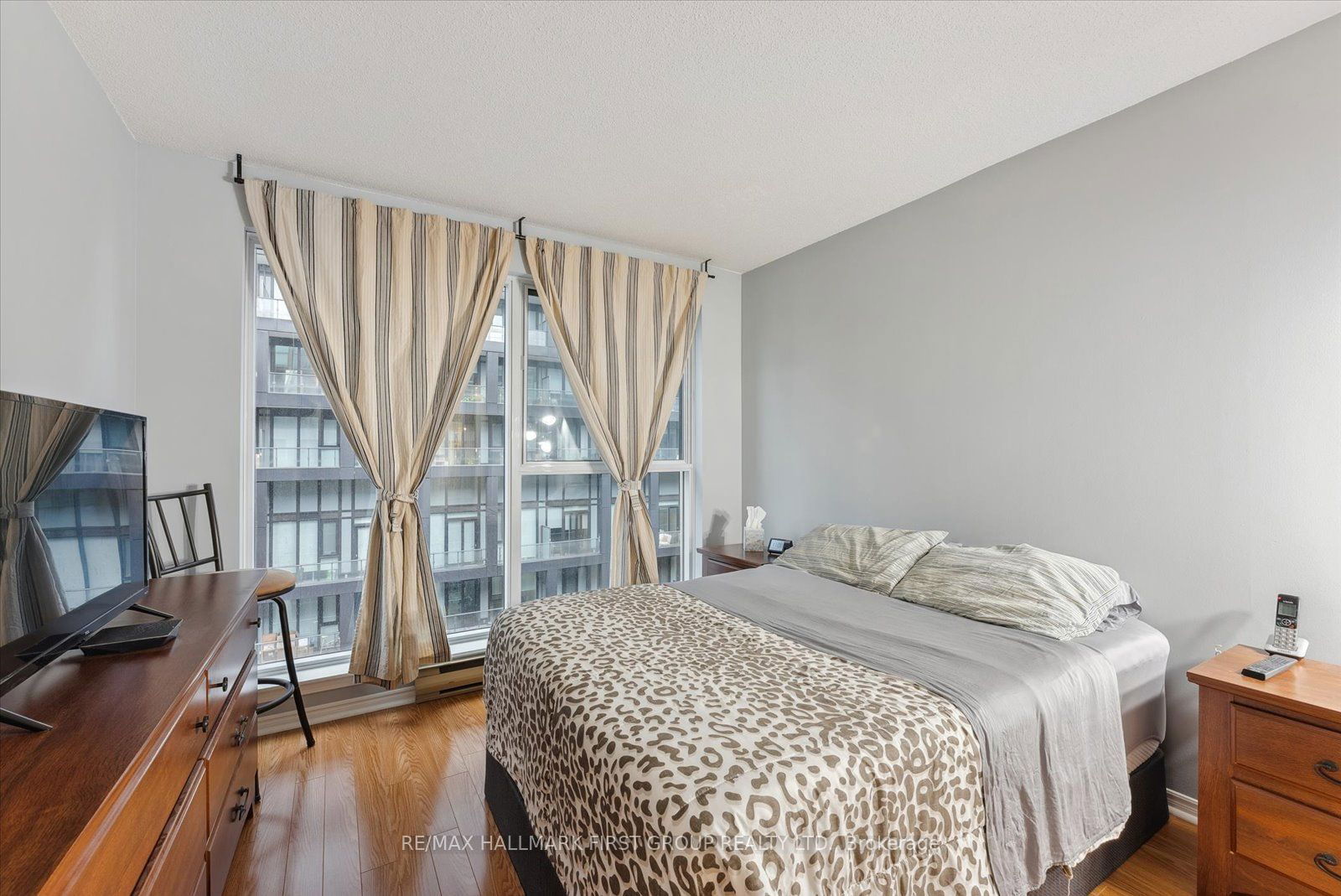 222 The Esplanade, unit 713 for sale