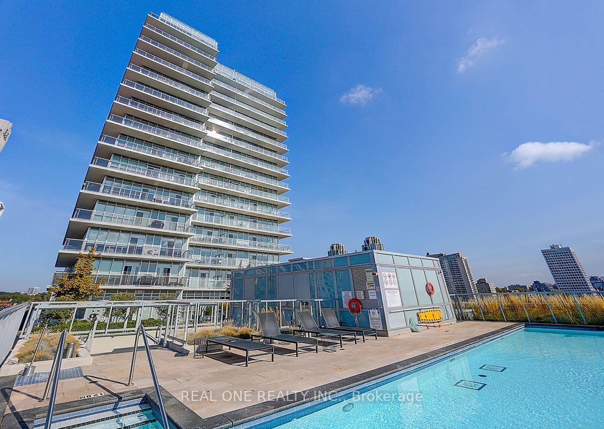 501 St Clair Ave W, unit 1510 for sale