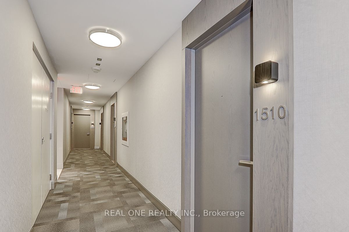 501 St Clair Ave W, unit 1510 for sale