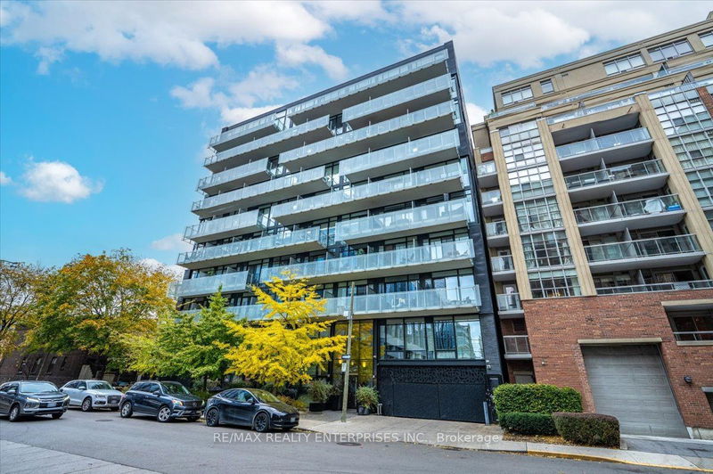 25 Stafford St, unit 811 for sale