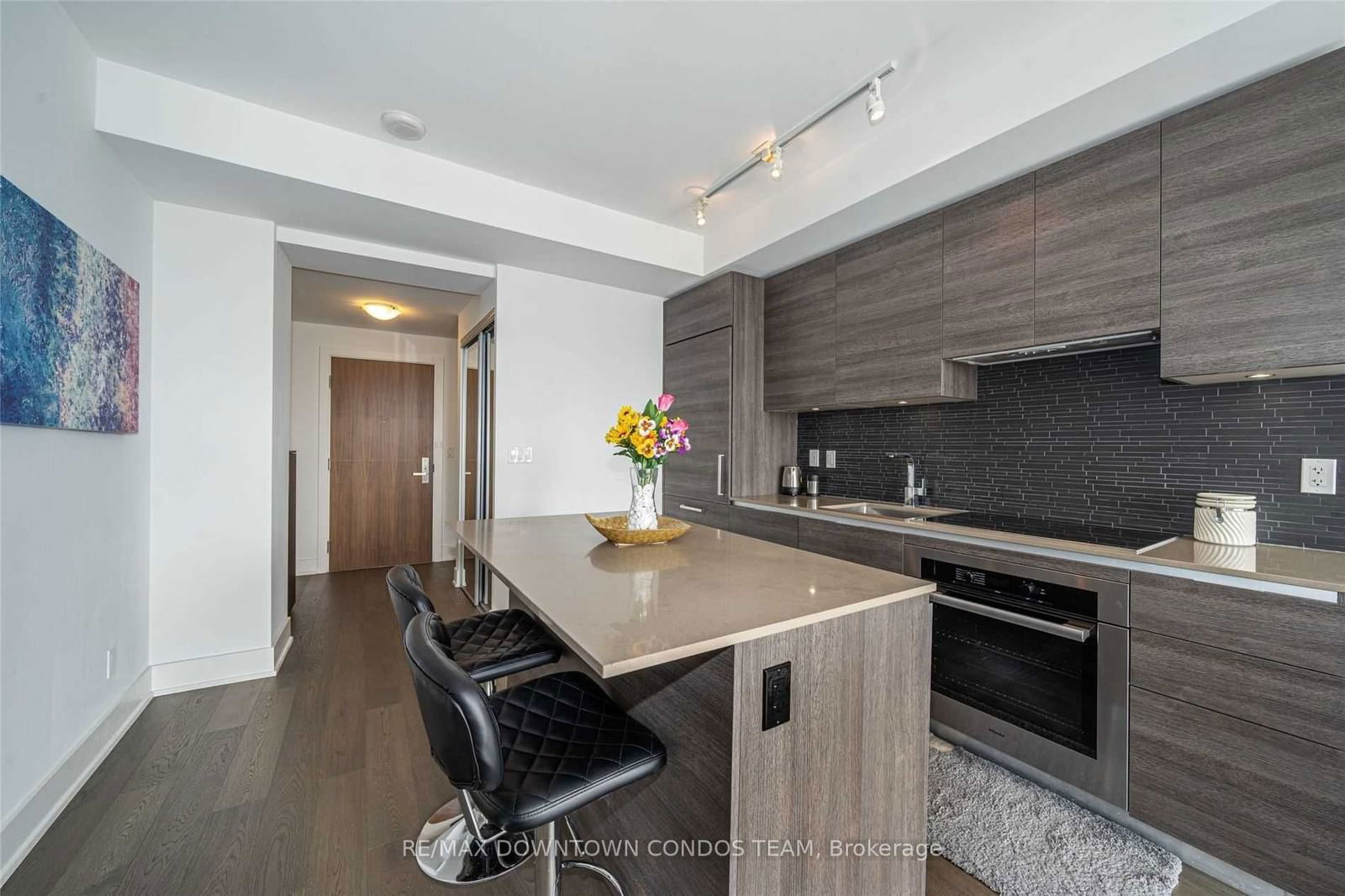 200 Bloor St W, unit 2303 for rent