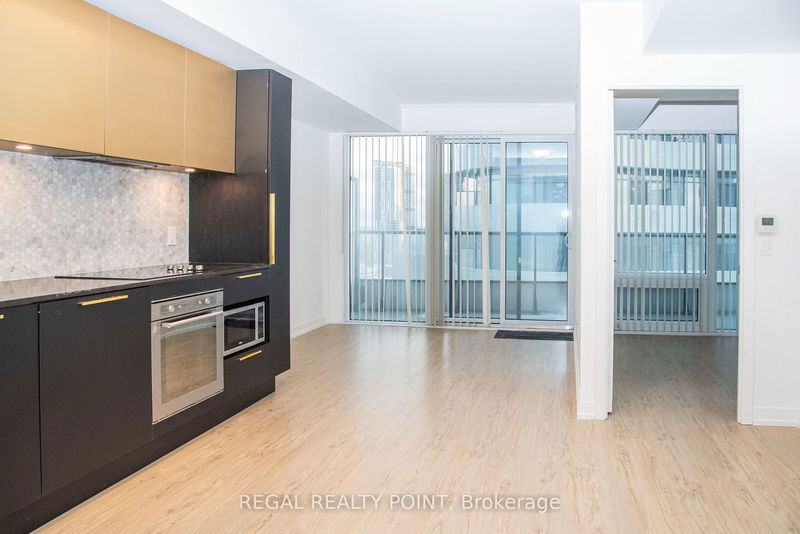 85 Wood St, unit 2802 for rent