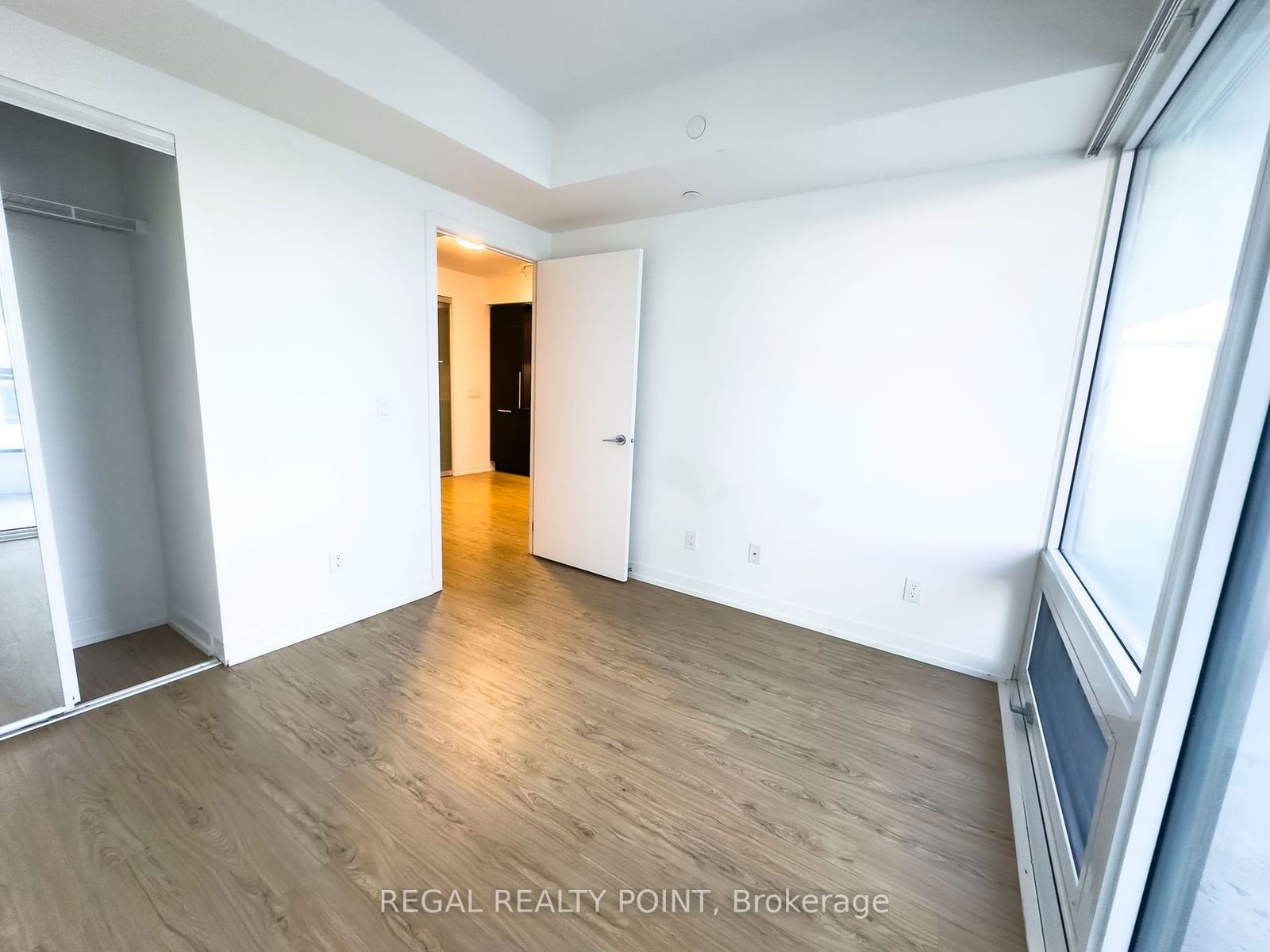 85 Wood St, unit 2802 for rent