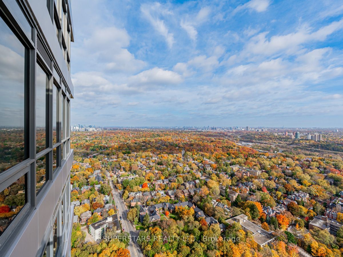 395 Bloor St E, unit 4508 for sale