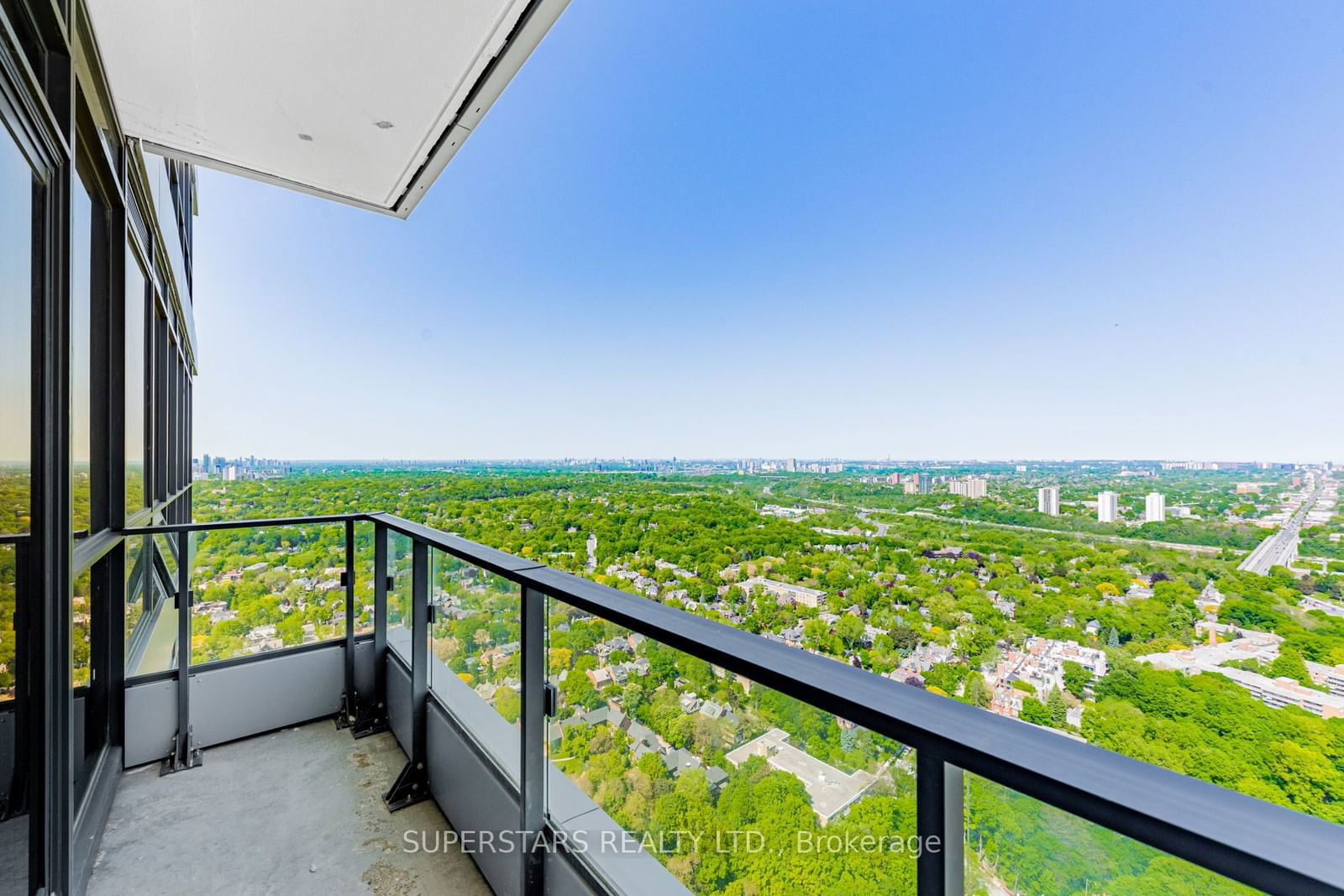 395 Bloor St E, unit 4508 for sale