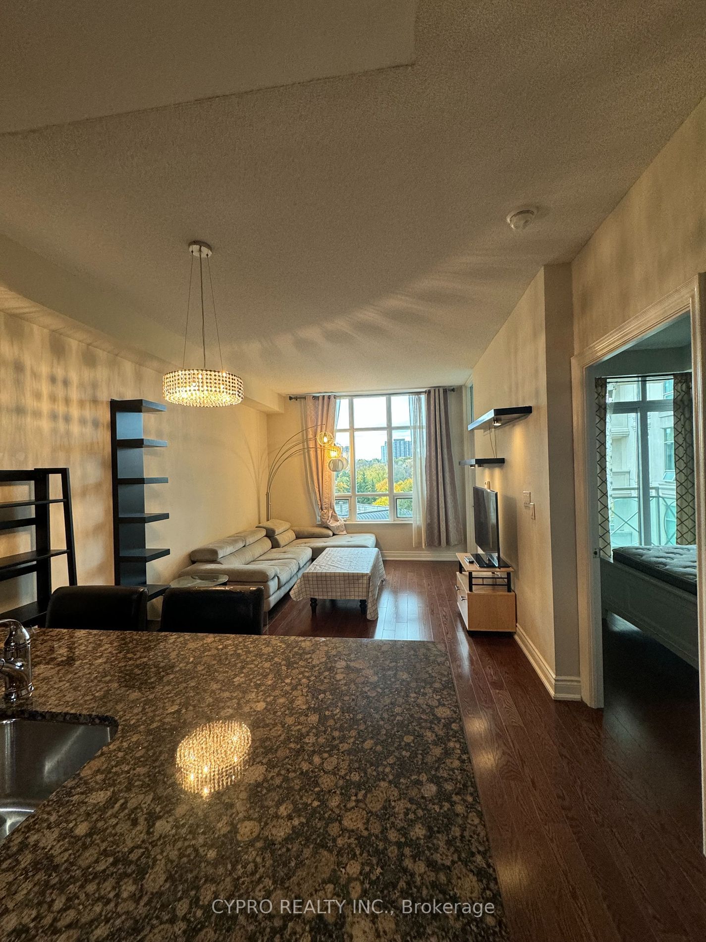 10 Bloorview Pl, unit 617 for rent