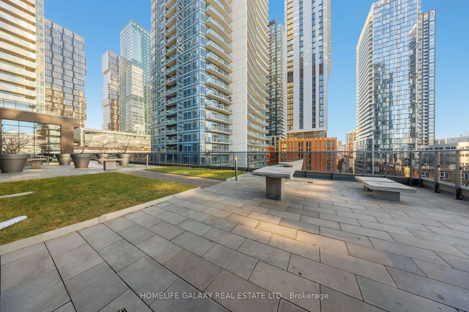 295 Adelaide St, unit 501 for sale