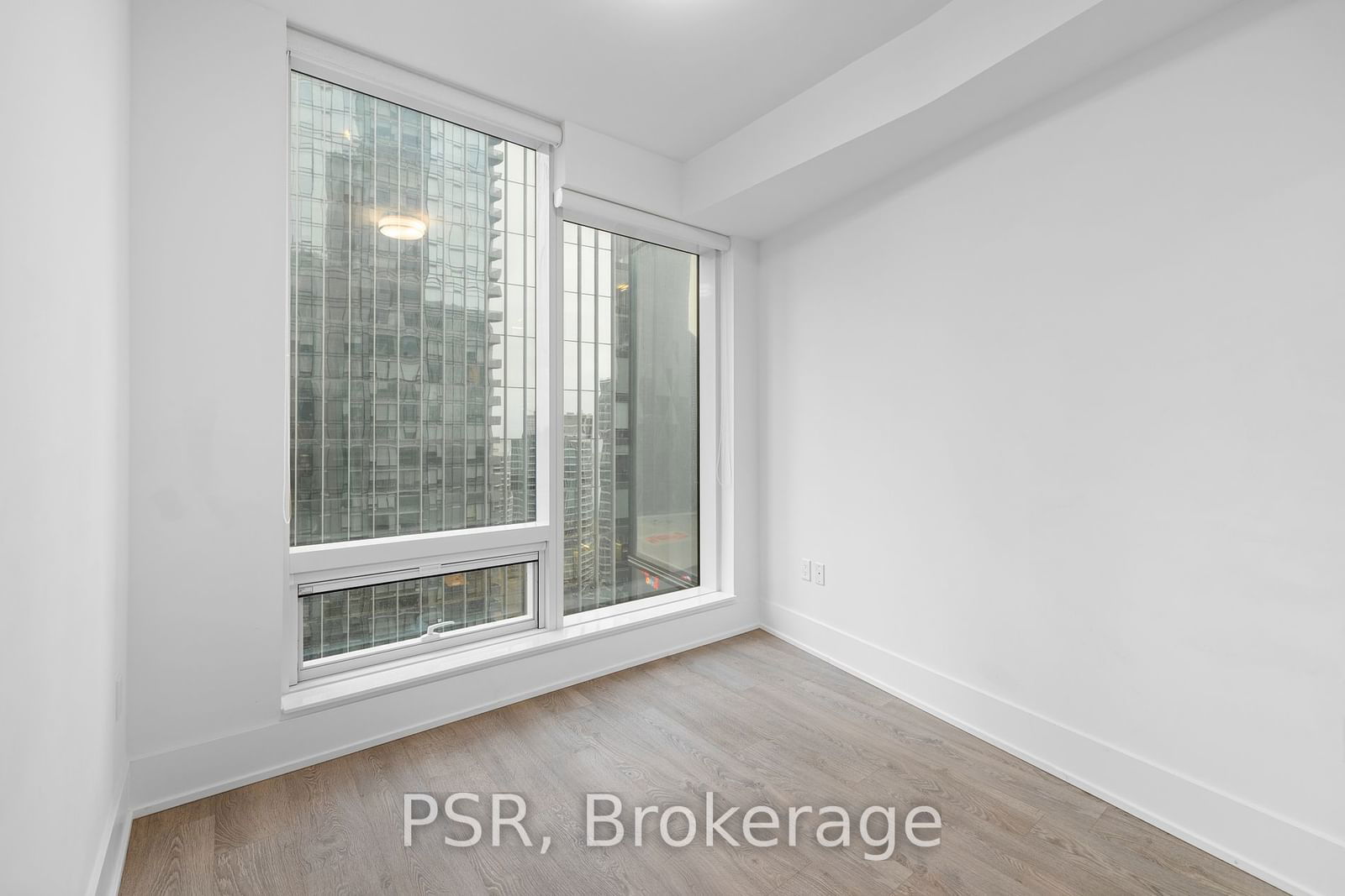 10 York St, unit 2903 for rent