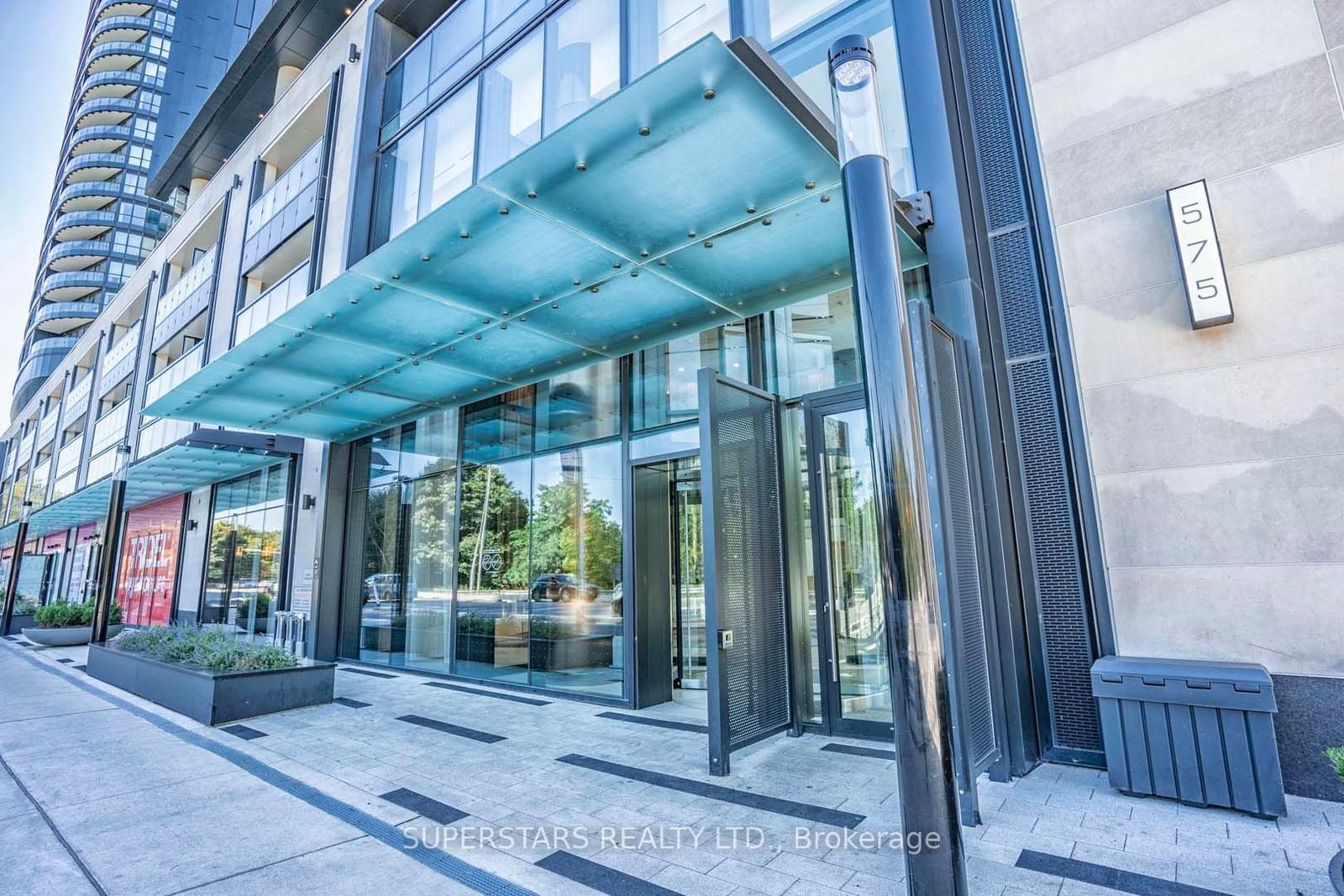 575 Bloor St E, unit 2611 for sale