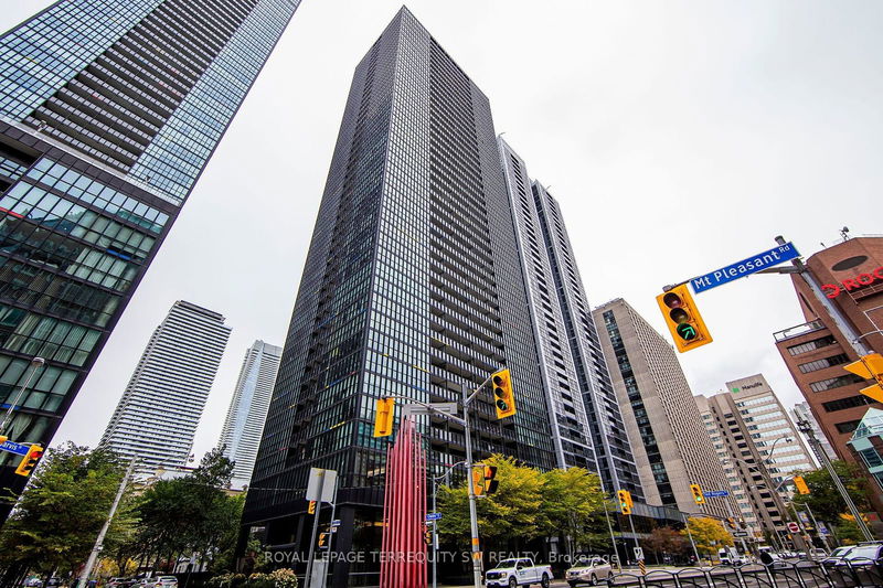 110 Charles St E, unit 505 for sale