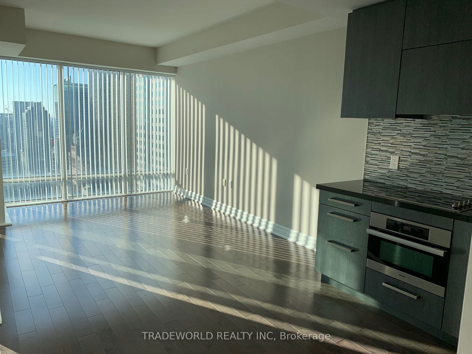 8 The Esplanade, unit 4203 for rent