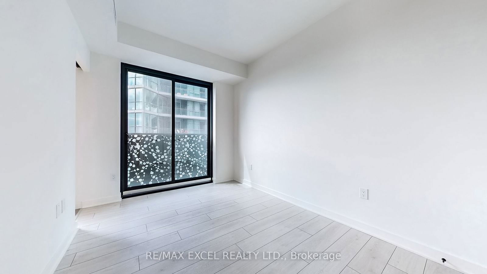 55 Charles St E, unit 3606 for rent