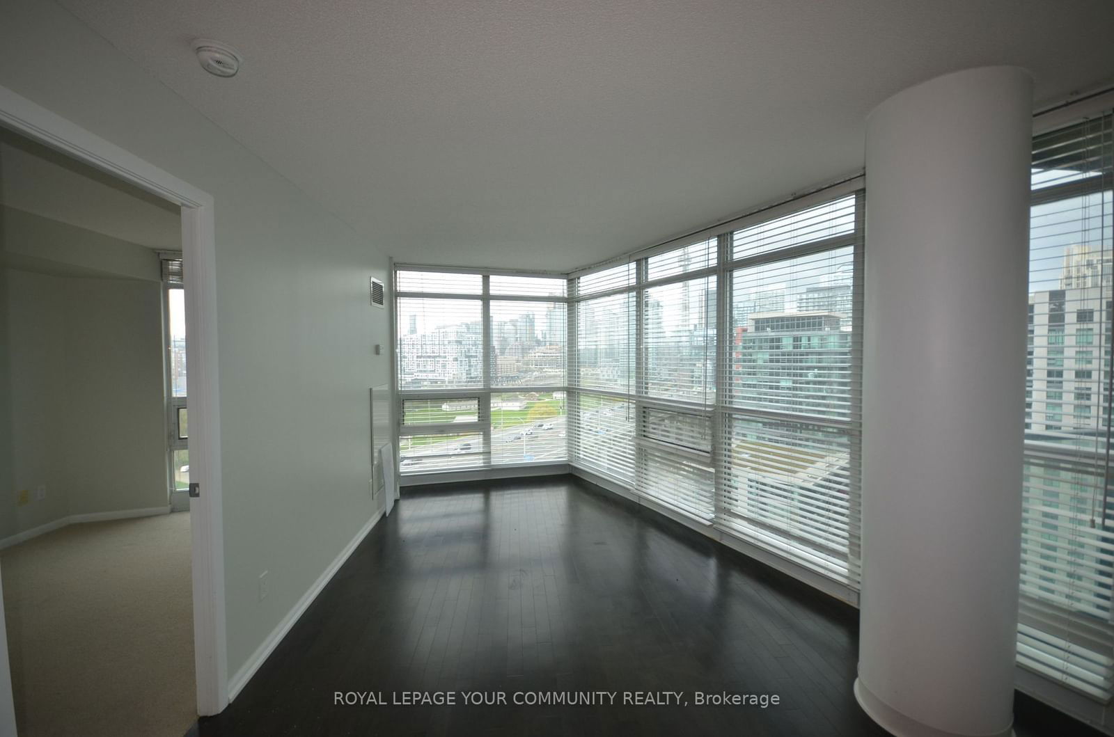 231 Fort York Blvd, unit 1511 for rent