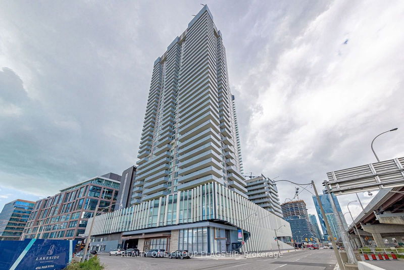 20 Richardson St, unit 413 for rent