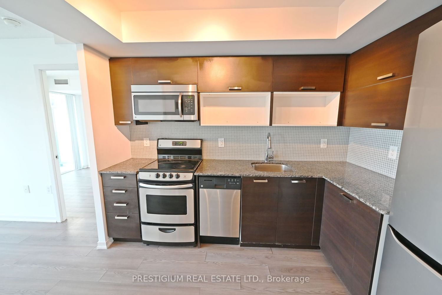 36 Lisgar St, unit 1210W for rent