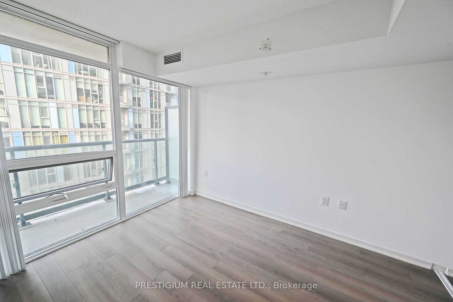 36 Lisgar St, unit 1210W for rent