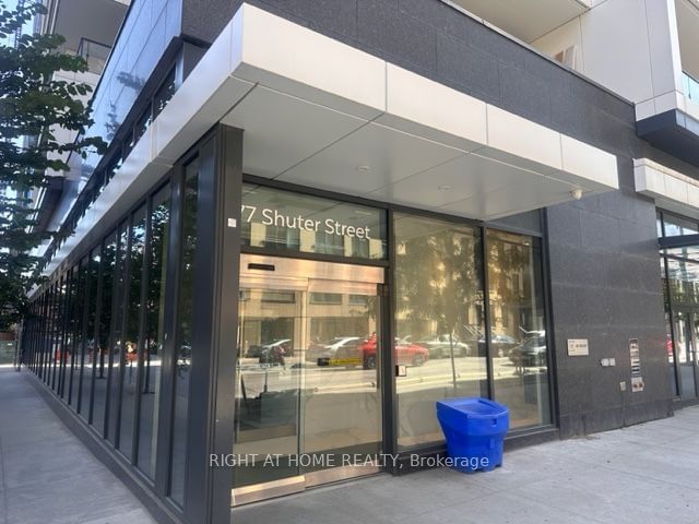 77 Shuter St, unit 2916 for rent