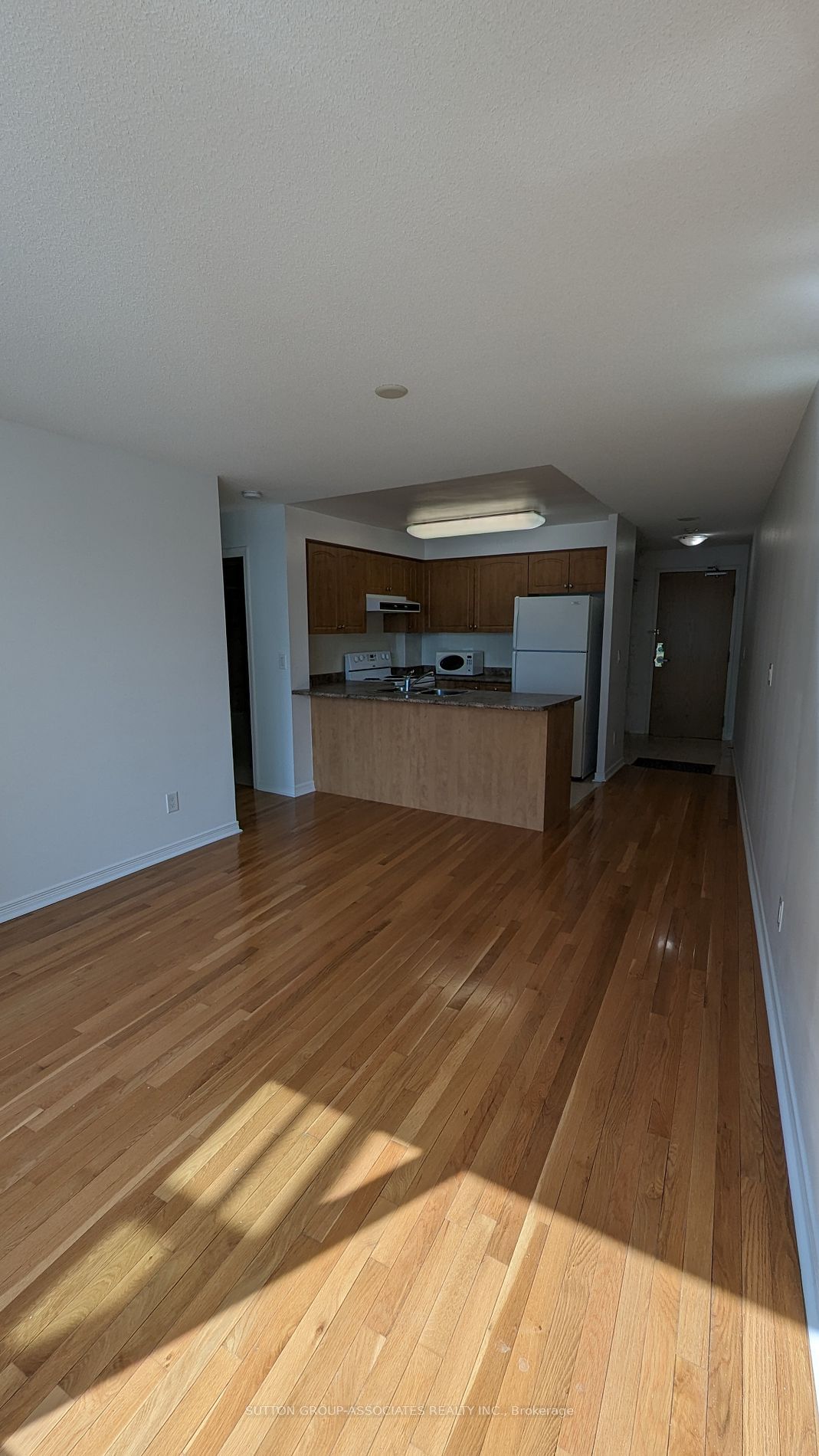 503 Beecroft Rd, unit 1511 for rent