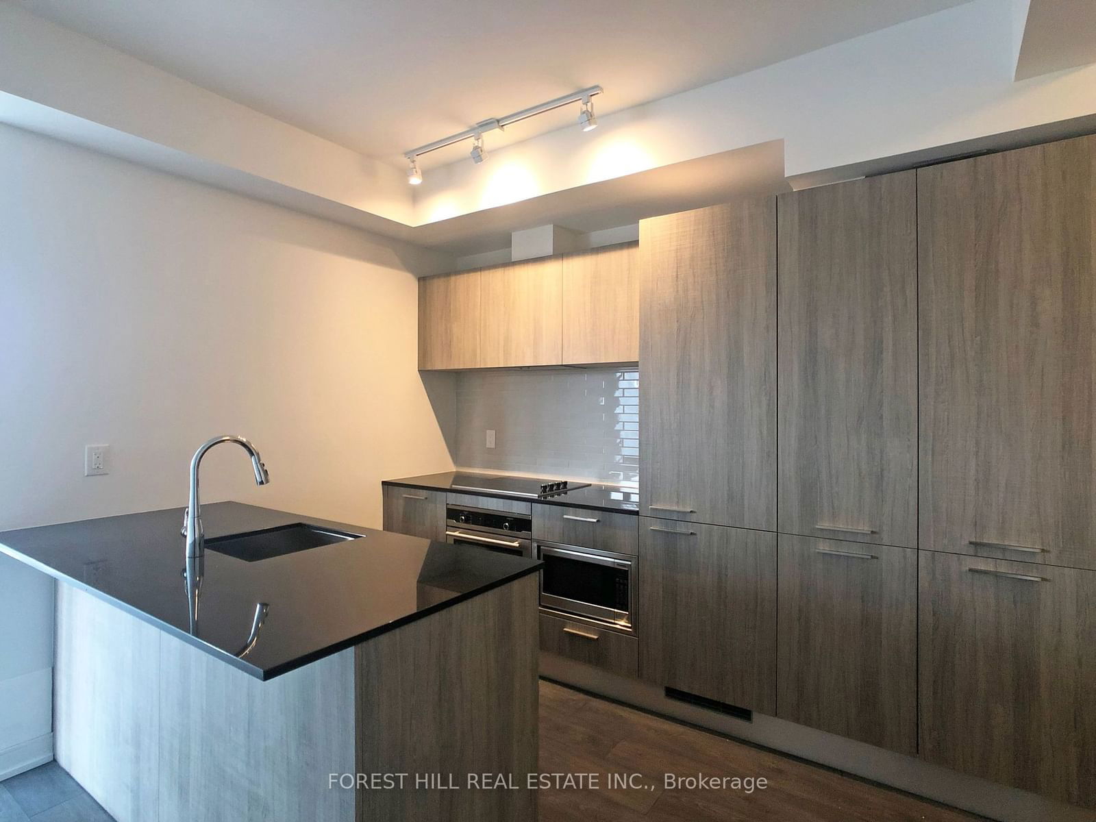 3 Gloucester St, unit 3109 for rent