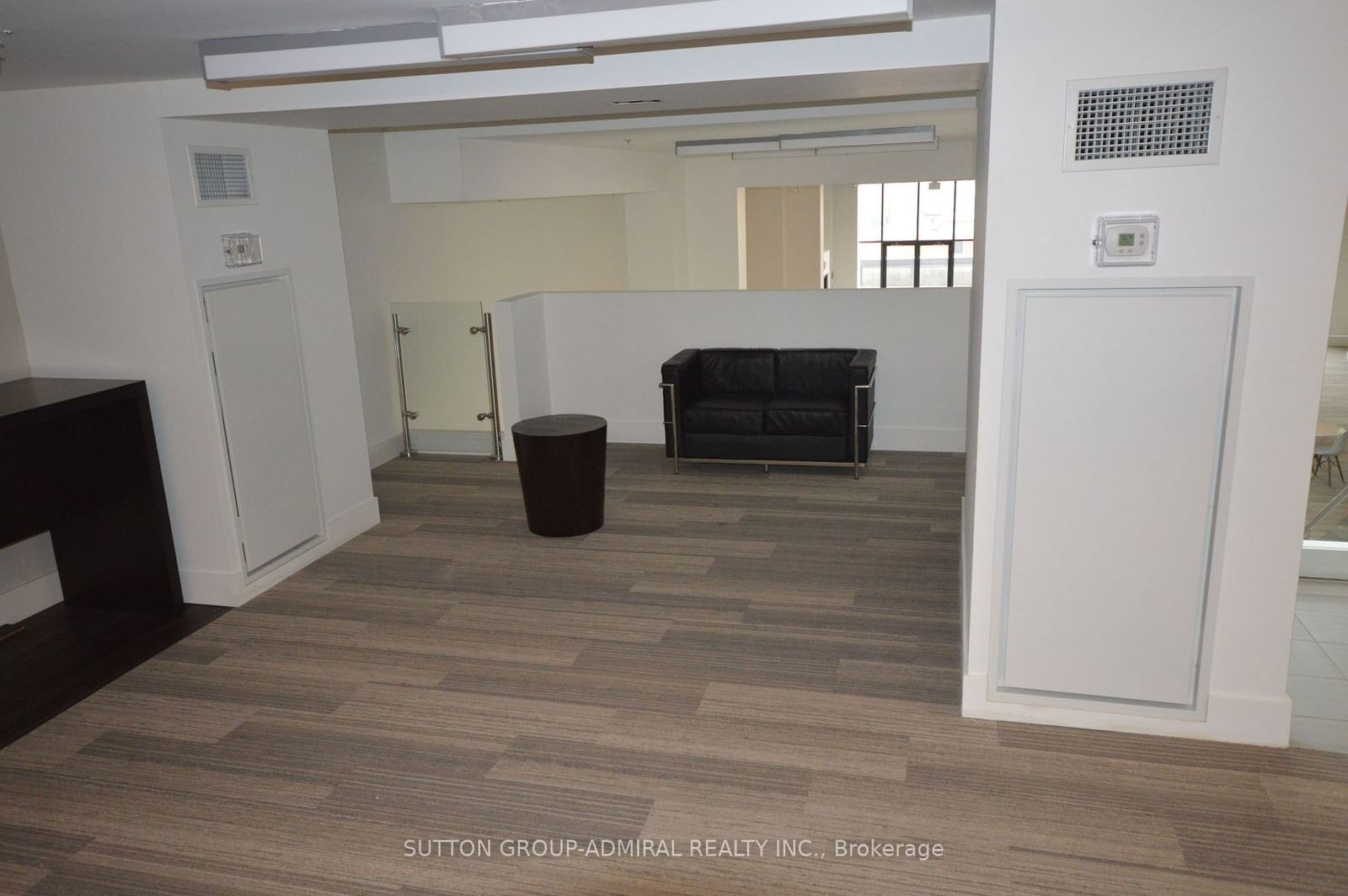 36 Lisgar St, unit 901 for rent