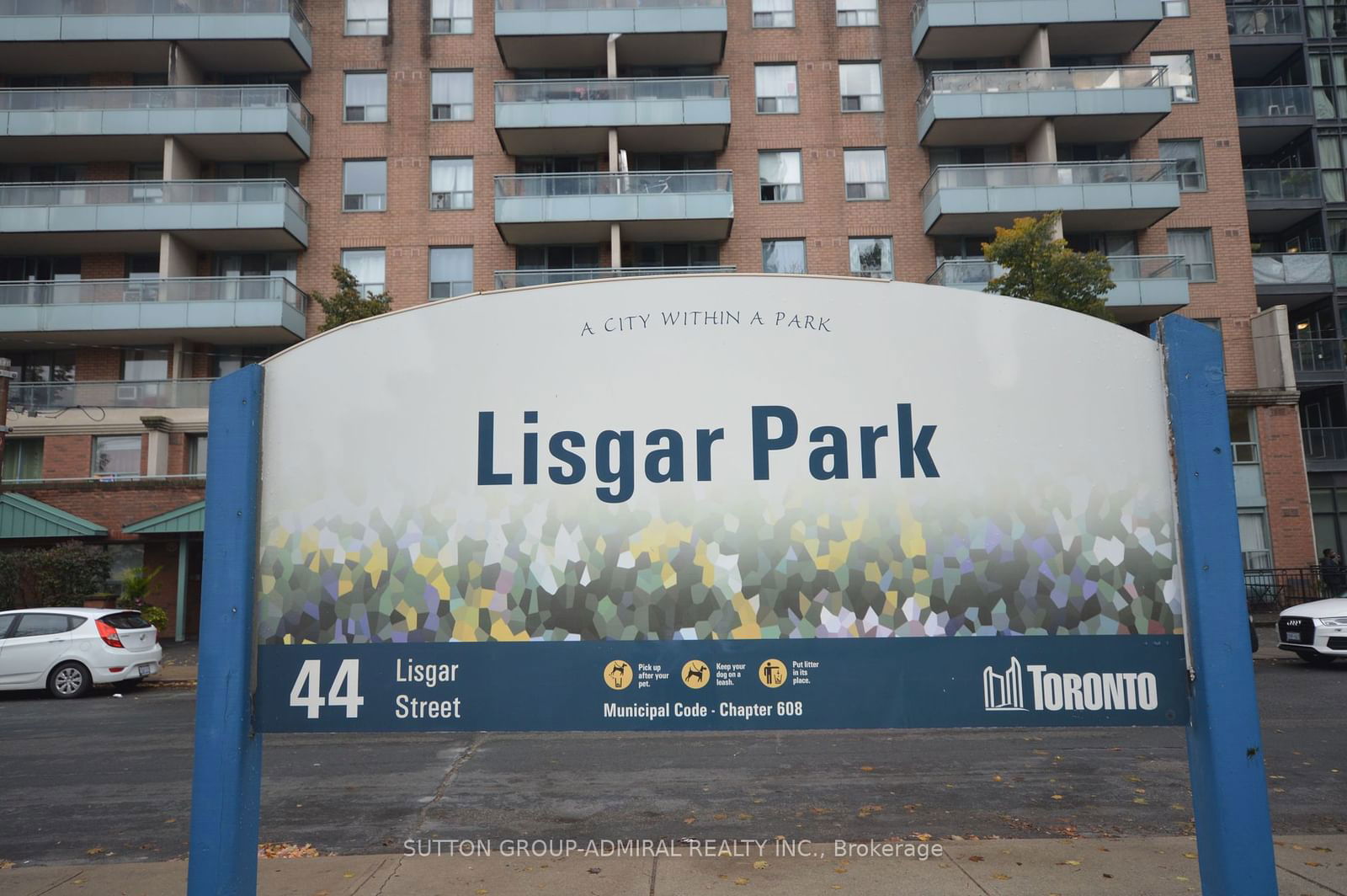 36 Lisgar St, unit 901 for rent