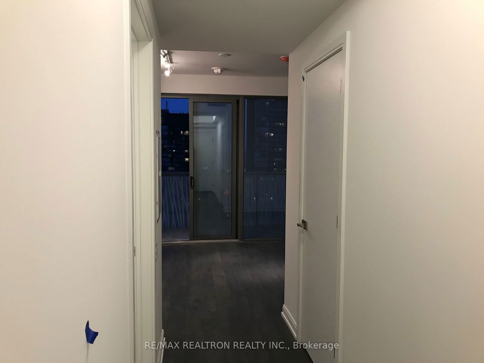 50 Charles St E, unit 3702 for rent