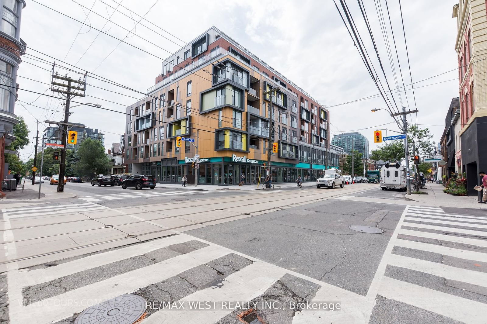 106 Dovercourt Rd, unit 504 for rent