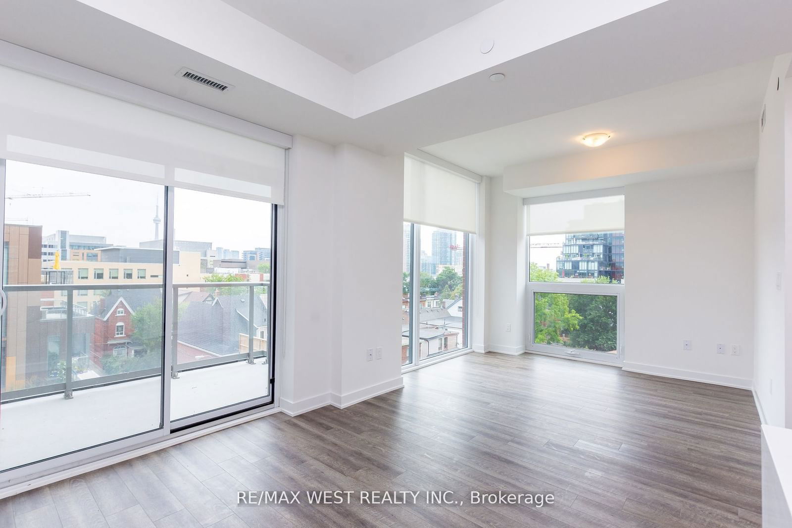 106 Dovercourt Rd, unit 504 for rent