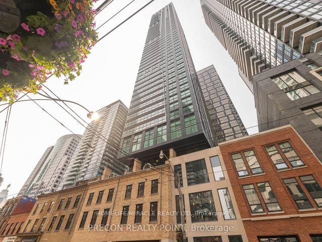 327 King St W, unit 2901 for rent