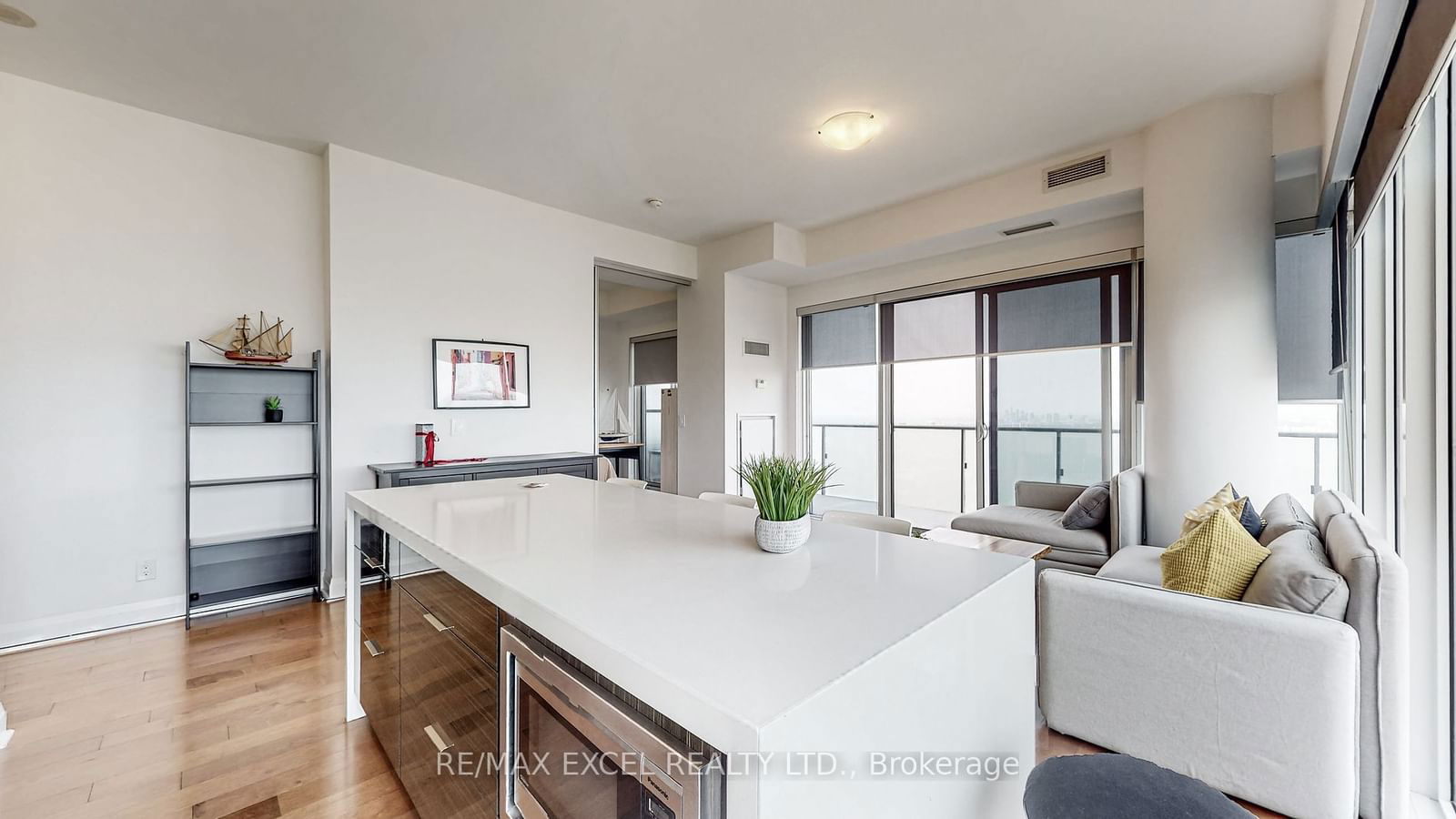 65 St. Mary St, unit 4105 for rent