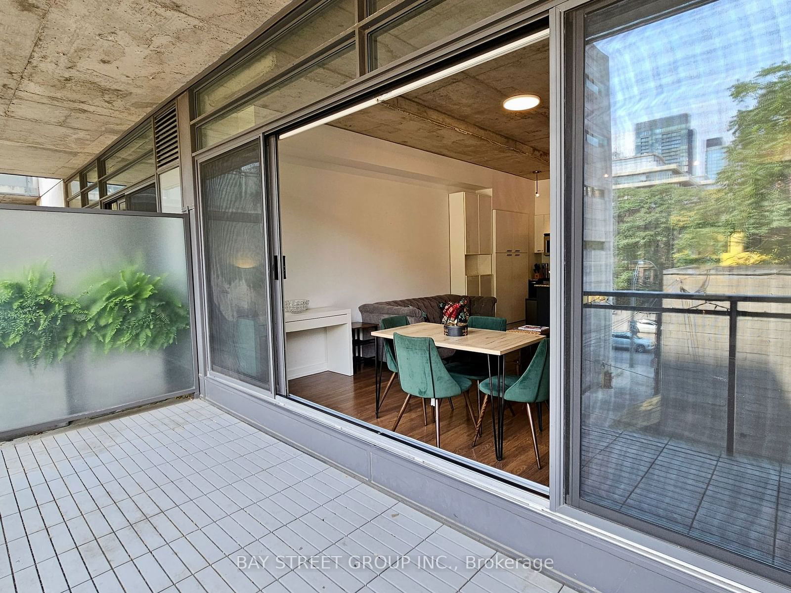 10 Morrison St, unit 311 for rent