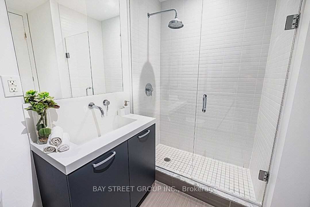 10 Morrison St, unit 311 for rent