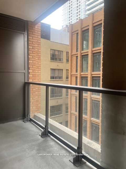 8 Widmer St, unit 1104 for rent