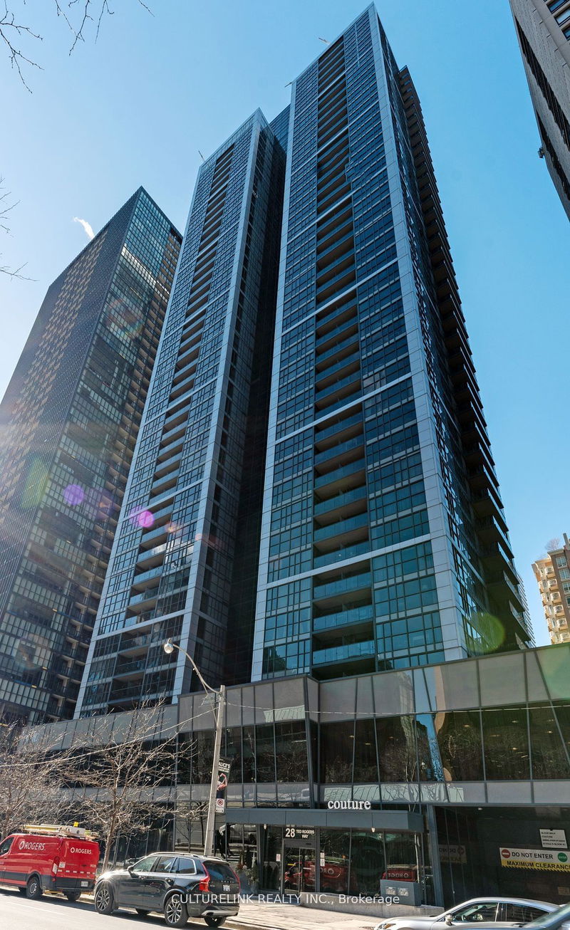 28 Ted Rogers Way, unit 3207 for rent