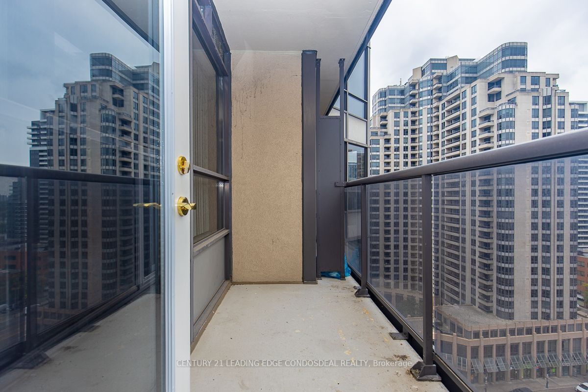 10 Northtown Way, unit 1407 for sale