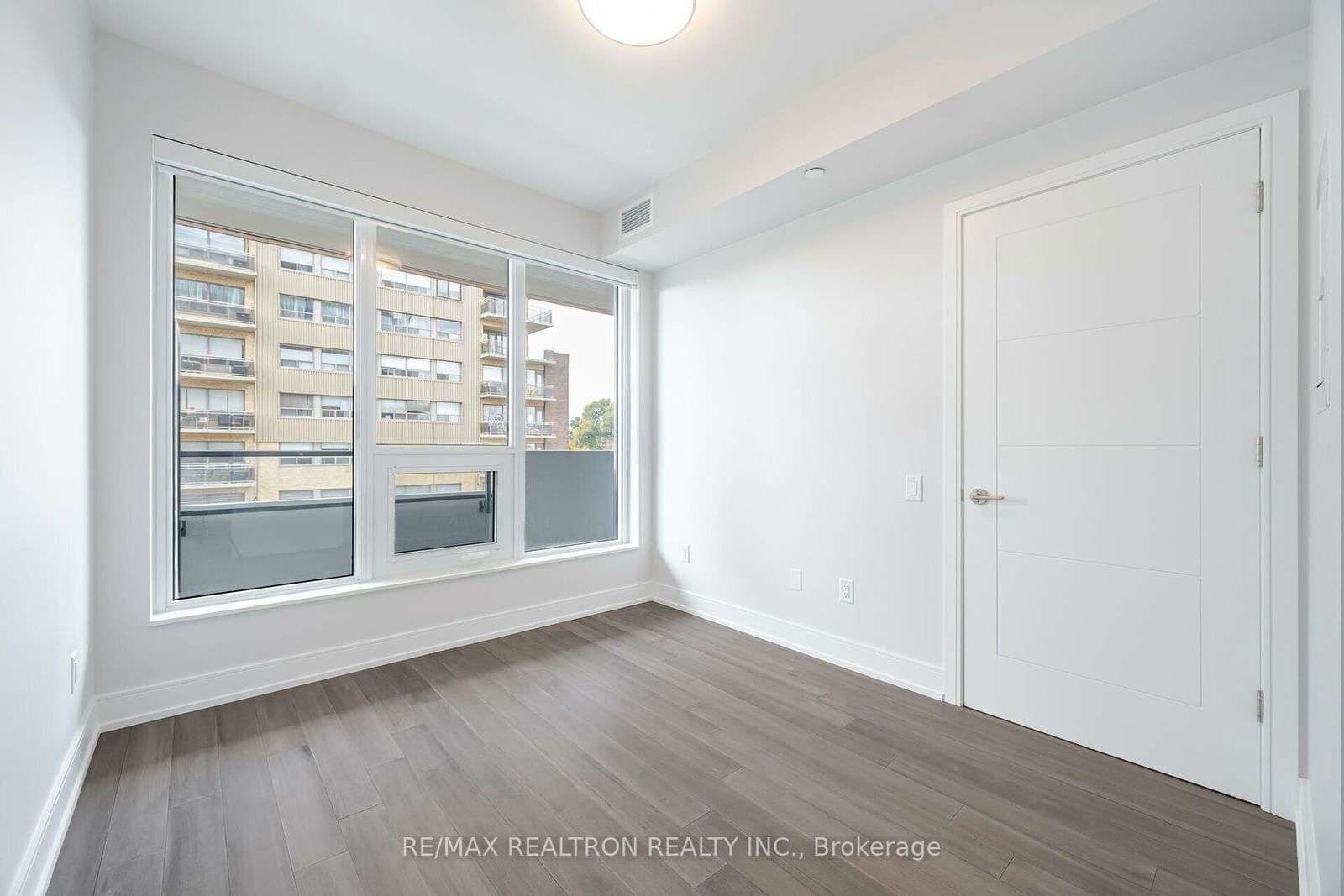 2525 Bathurst St, unit 605 for rent