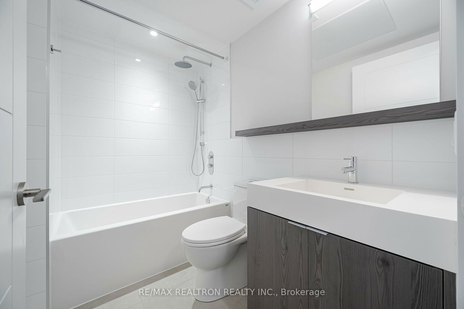 2525 Bathurst St, unit 605 for rent