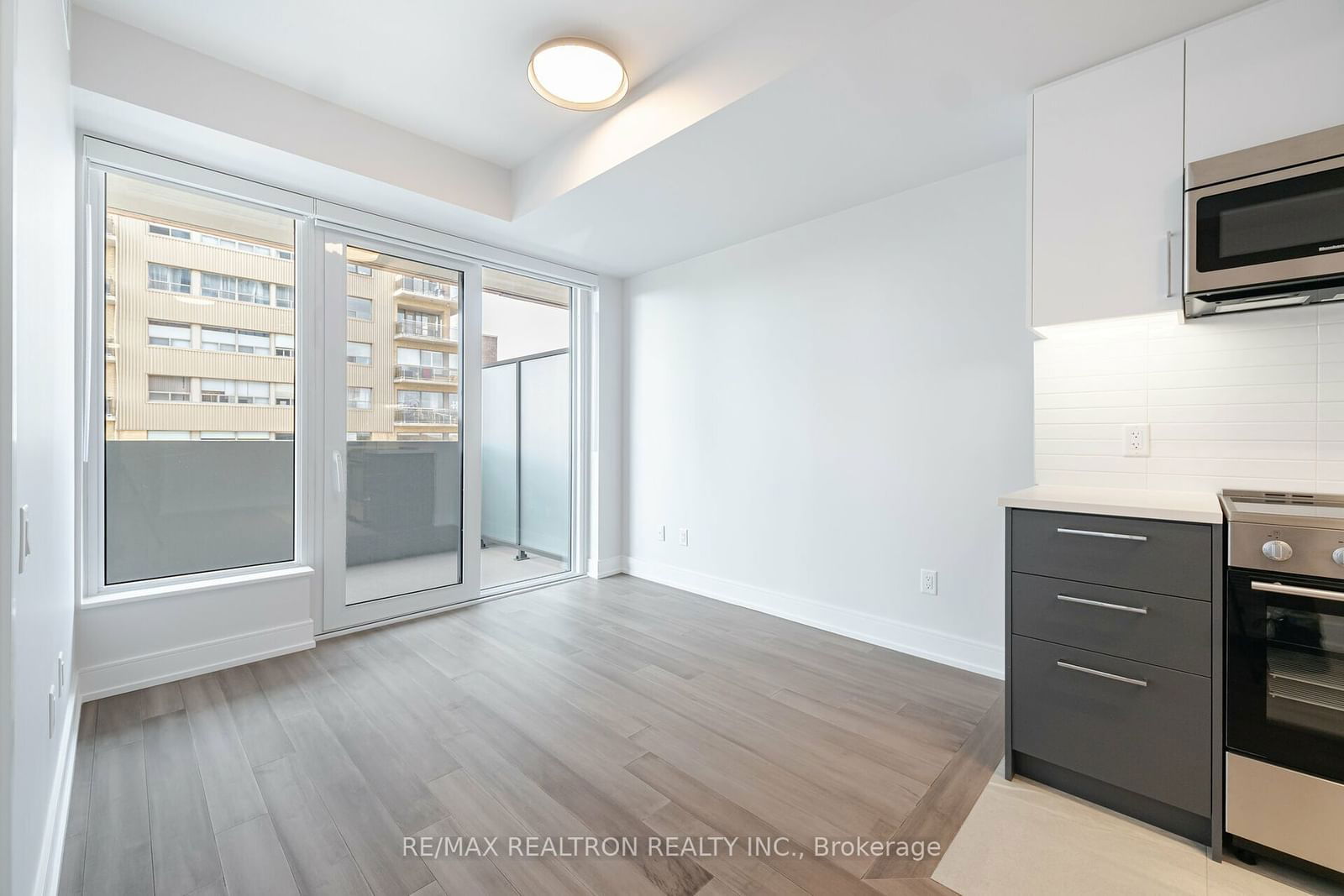 2525 Bathurst St, unit 605 for rent