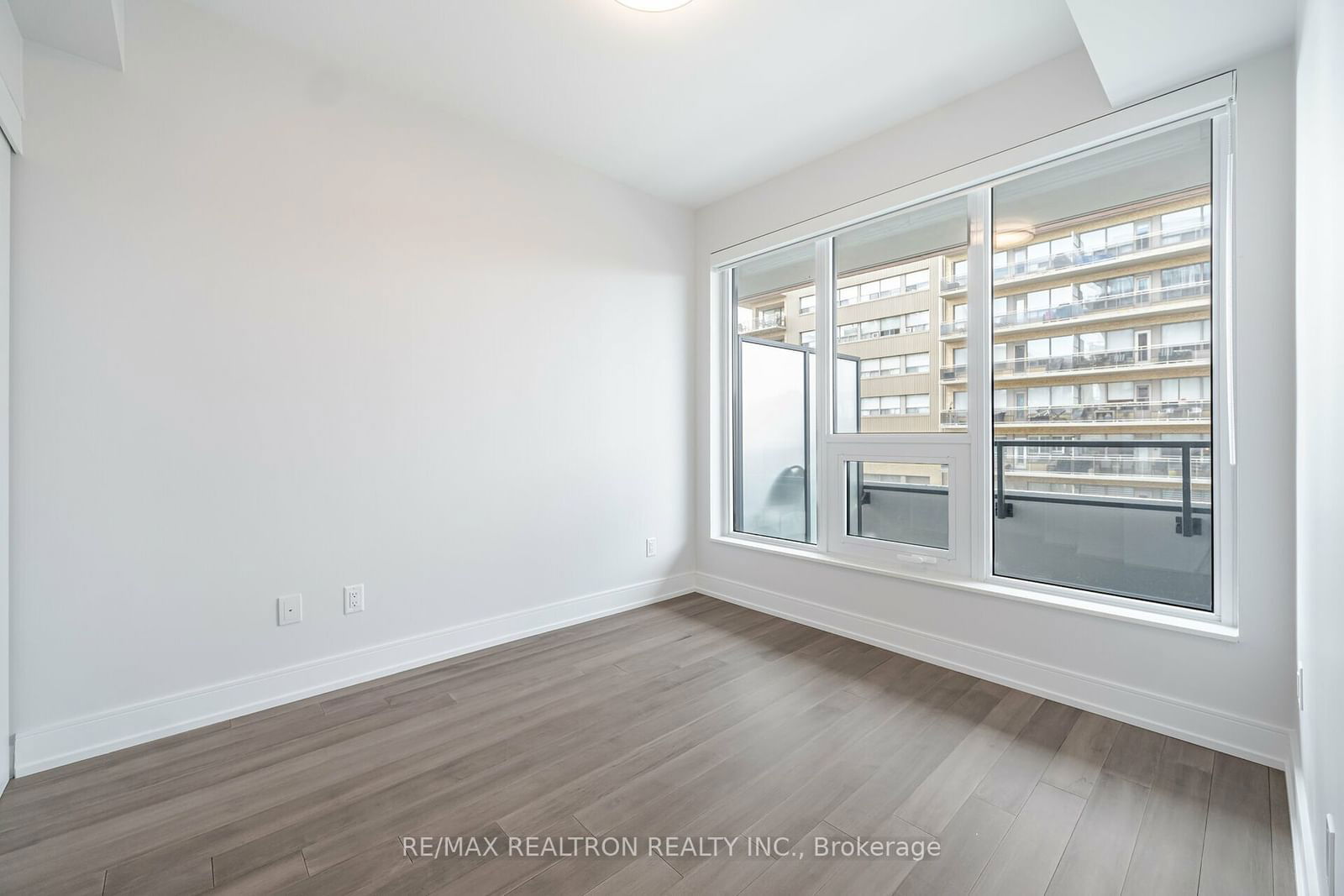 2525 Bathurst St, unit 605 for rent