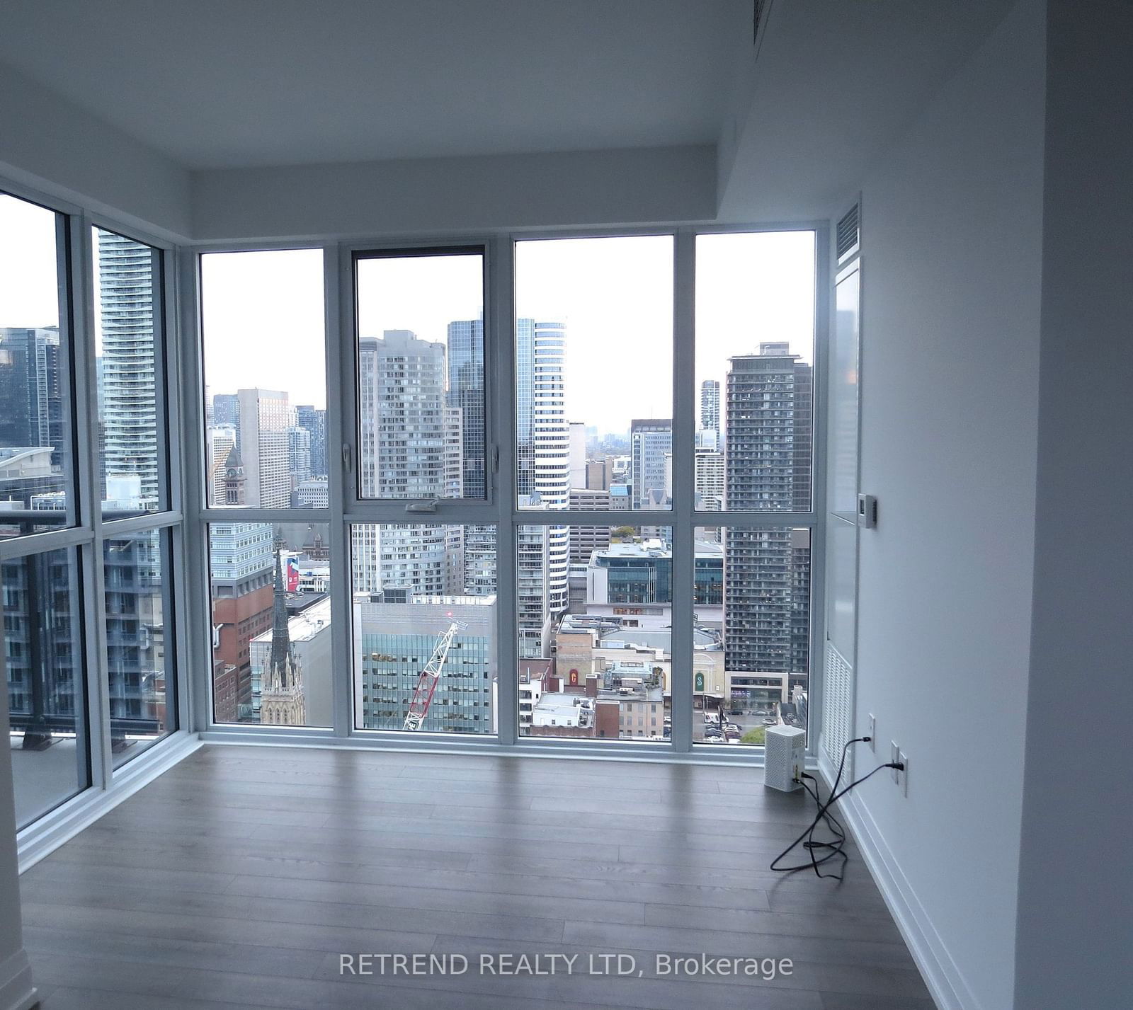 77 Mutual St, unit 3404 for rent