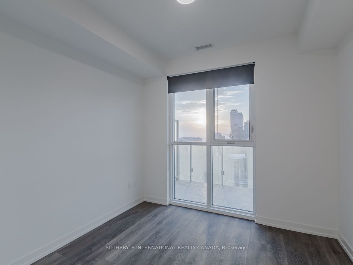 15 Lower Jarvis St, unit 3907 for rent