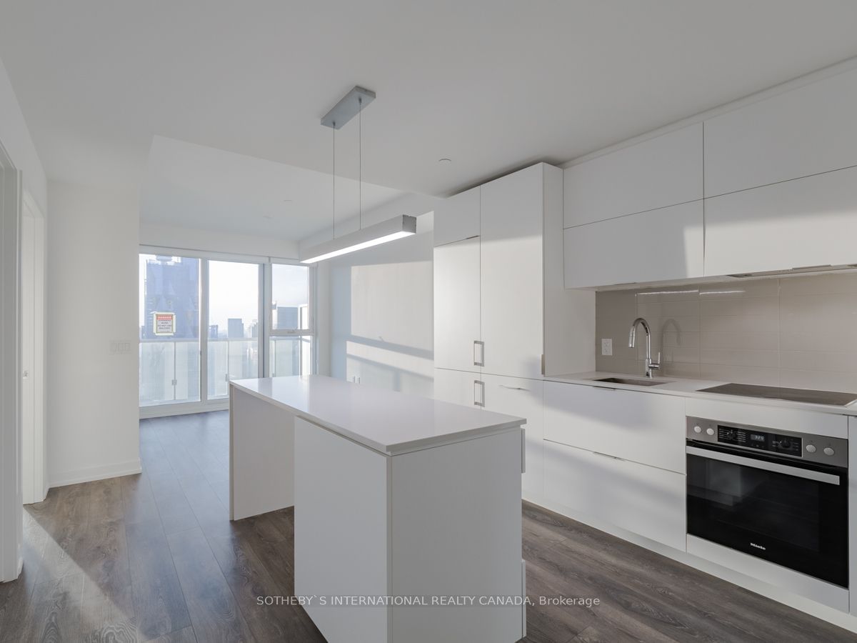 15 Lower Jarvis St, unit 3907 for rent