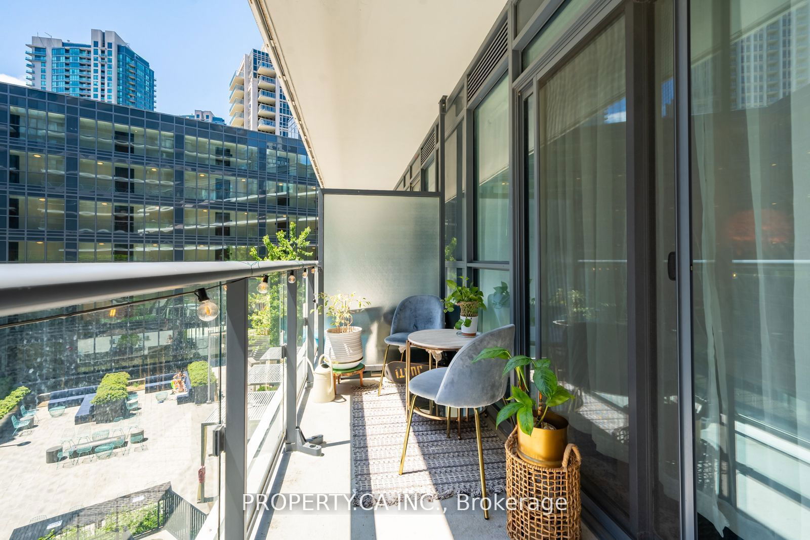 38 Iannuzzi St, unit 304 for sale