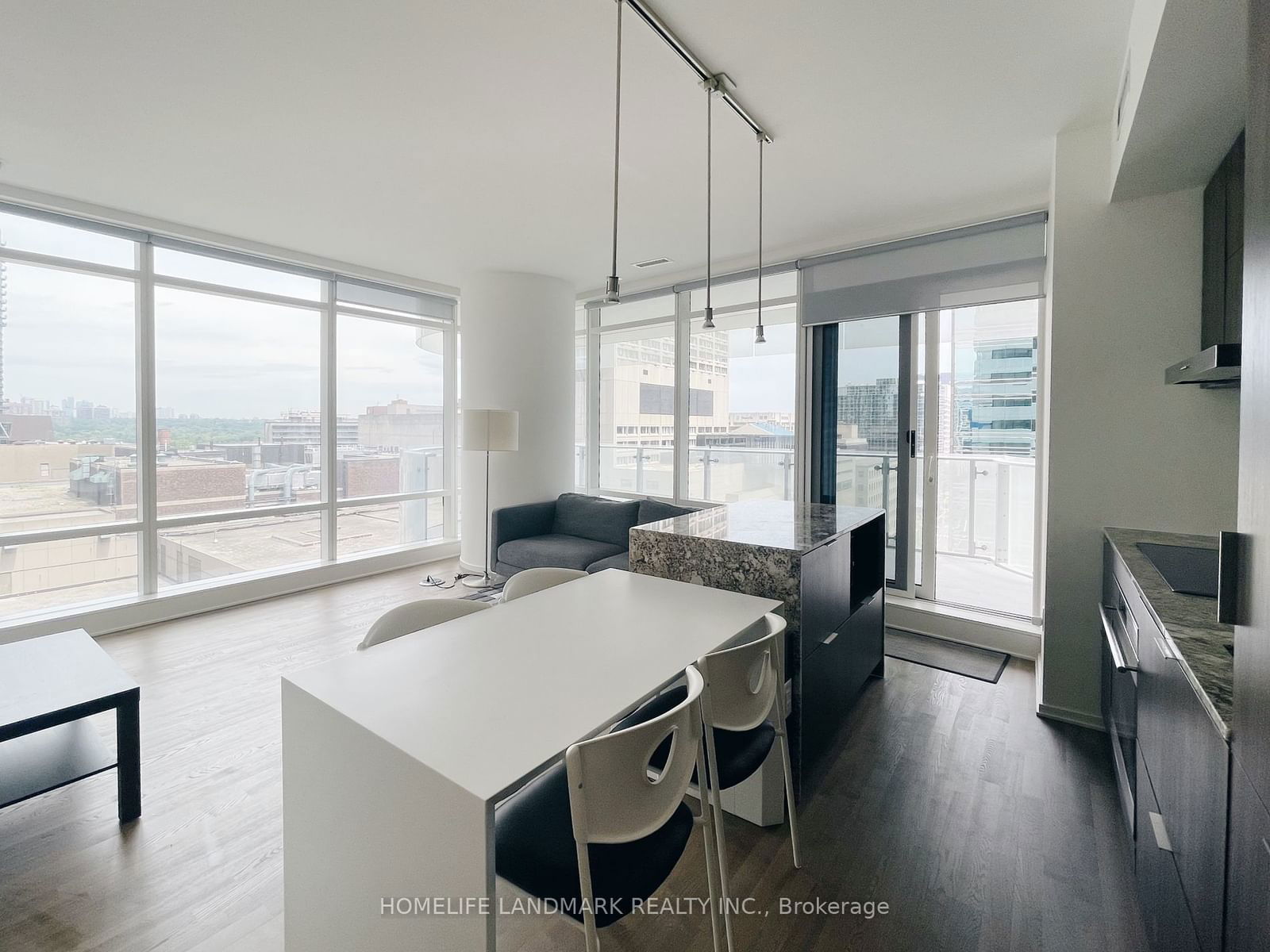 1 Bloor St E, unit 1001 for rent